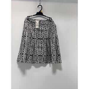 INC. Floral Black And Ivory Pattern 100% Cotton Skirt Women’s 6 Petite NWT